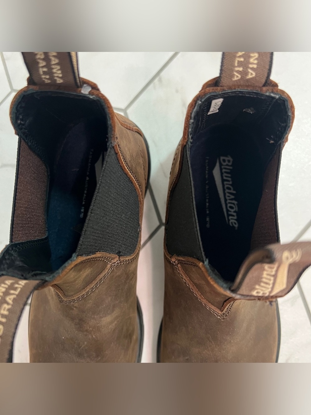 Blundstone 1609 Antique Brown Chelsea Boot Size 9 Women's - Picture 4 of 9